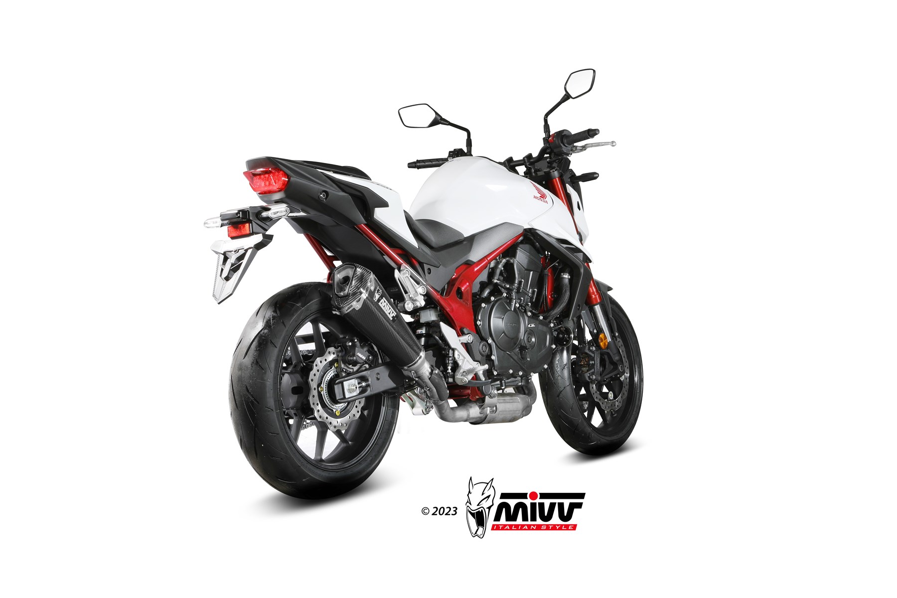 Honda_CB750_Hornet_2023_73H085LDRC_02.jpg