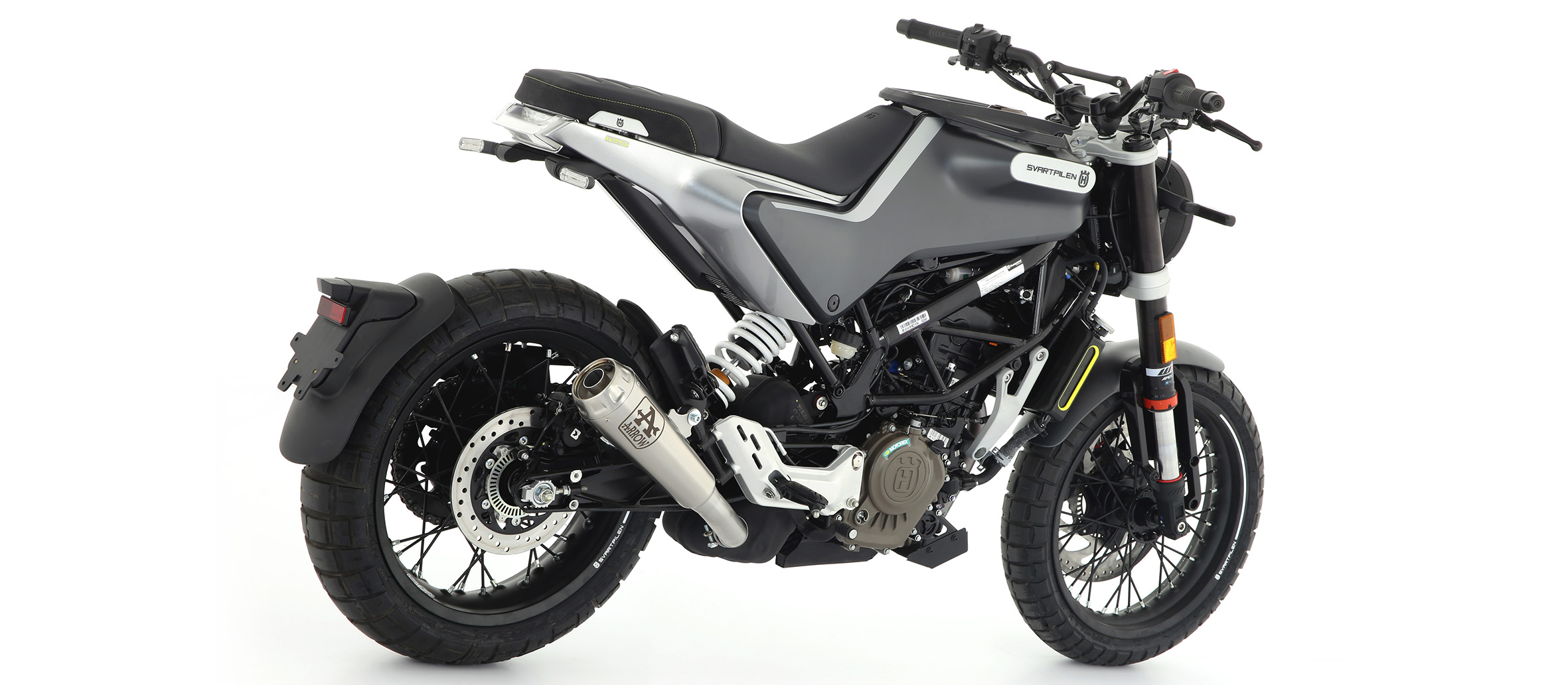 Husqvarna_Svartpilen125_21_Slip-on_Pro-Race_PRI_2.jpg